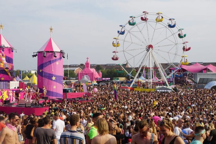 For All Who Love foundation Milkshake Festival in actie voor Oekraïne