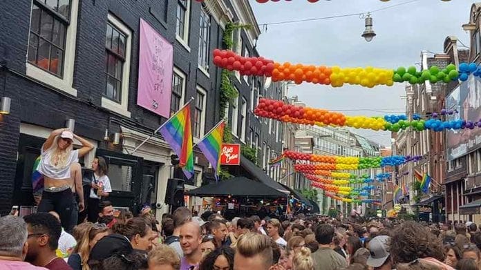 Straatfeesten tijdens Pride Amsterdam 2022: hier moet je zijn!