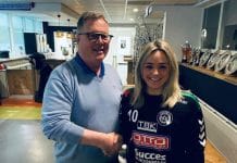 Rachel de Haze verlengt contract met VOC Amsterdam