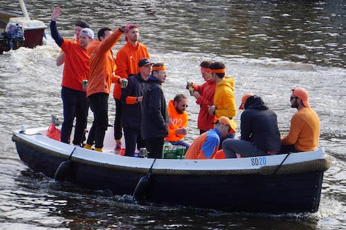 Koningsdag in Amsterdam vieren? Alles wat je moet weten!